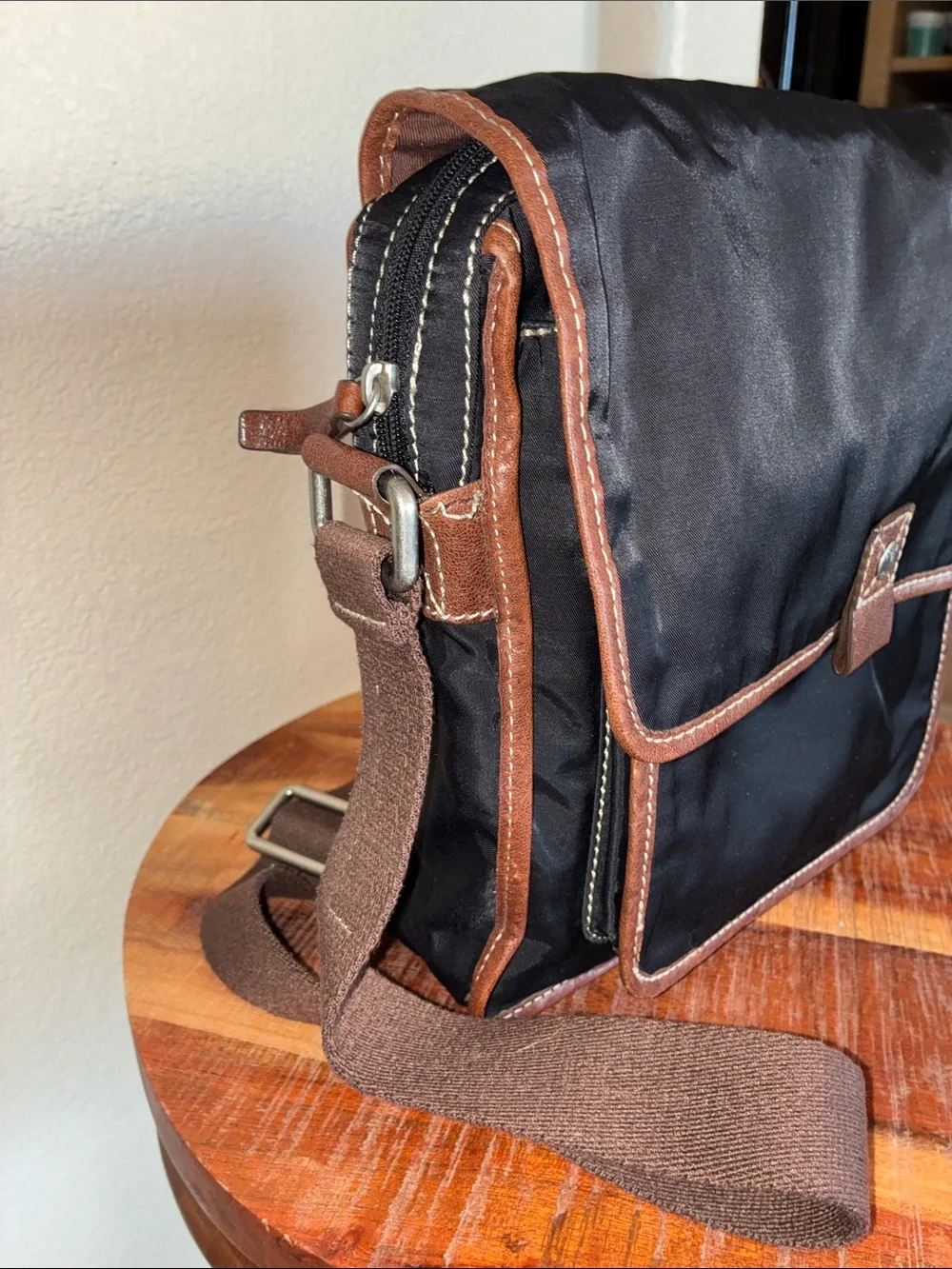Fossil Black Nylon Messenger Bag with Brown Leather Trim euc